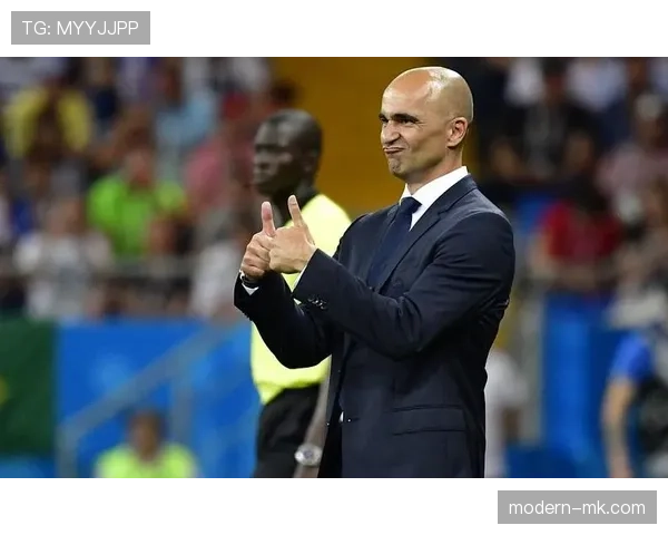 雷吉纳进攻套路解析：战术执行与近期表现走势清晰