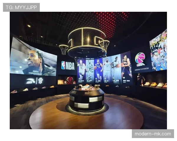 乔丹·汤普森这生活真是让人羡慕，他家的狗都比我家沙发奢华！